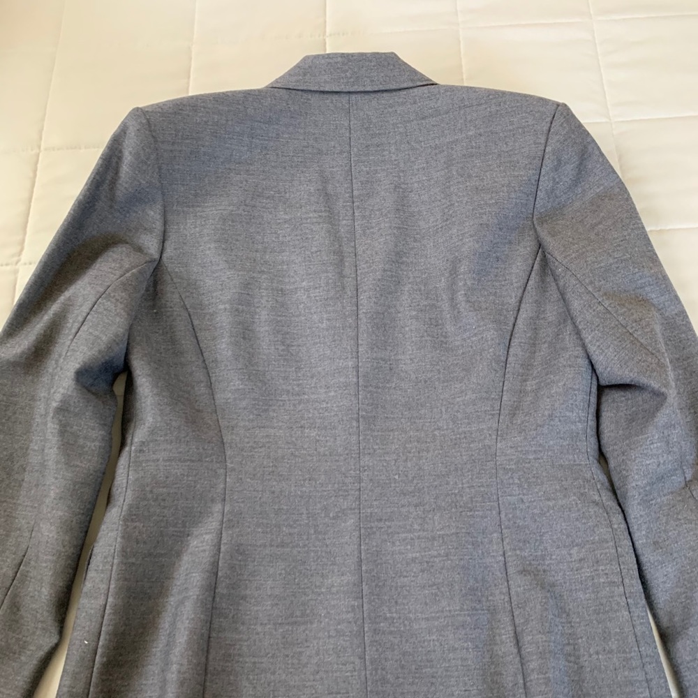 Blazer - Picture 10 of 11